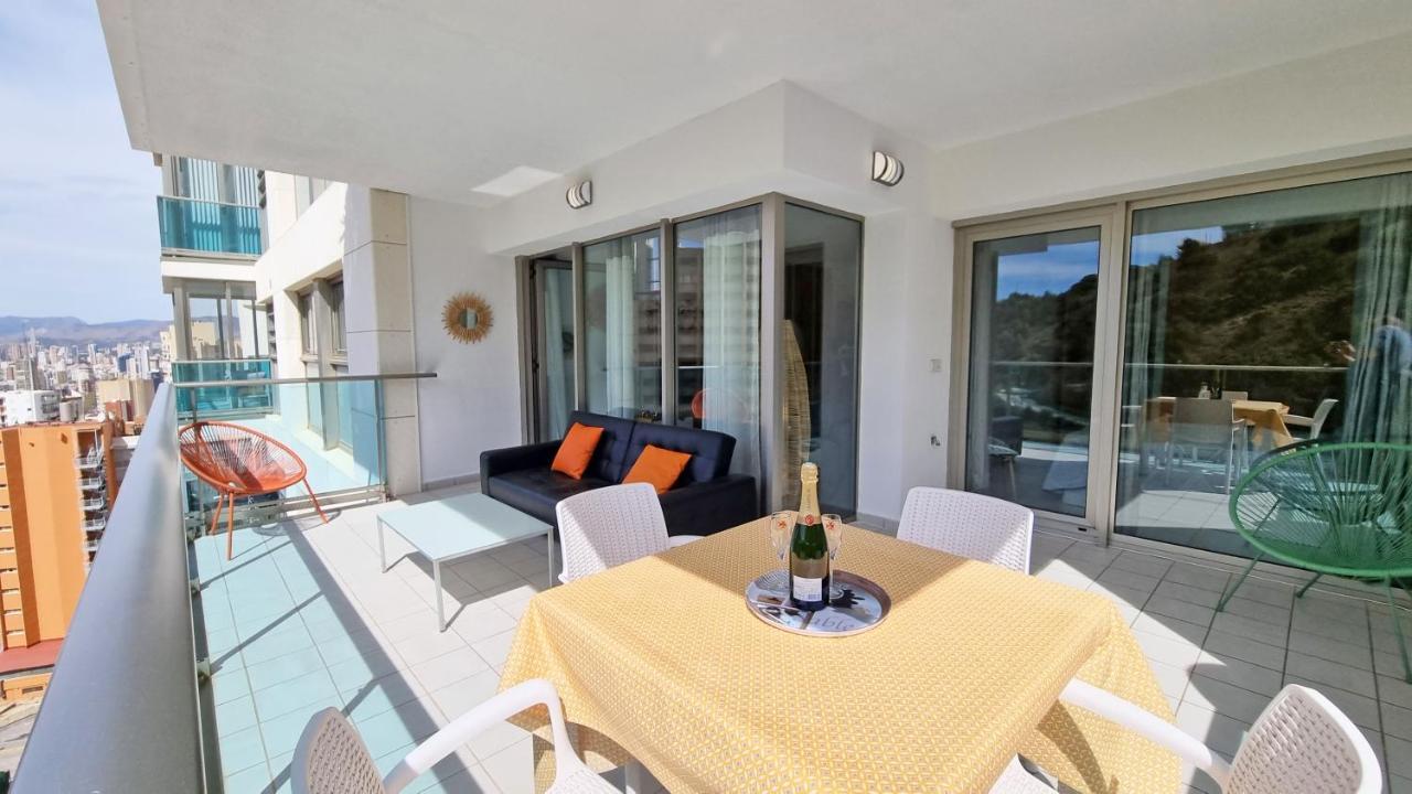 Skyline 6 Private Balcony, Sunny All Year Round, With Nice Views Benidorm Eksteriør billede